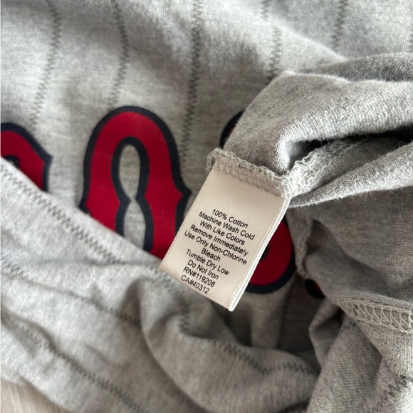 Boston Red Sox MLB Mitchell & Ness Vintage Pinstripes Gray T  Shirt Large - Picture 10 of 11